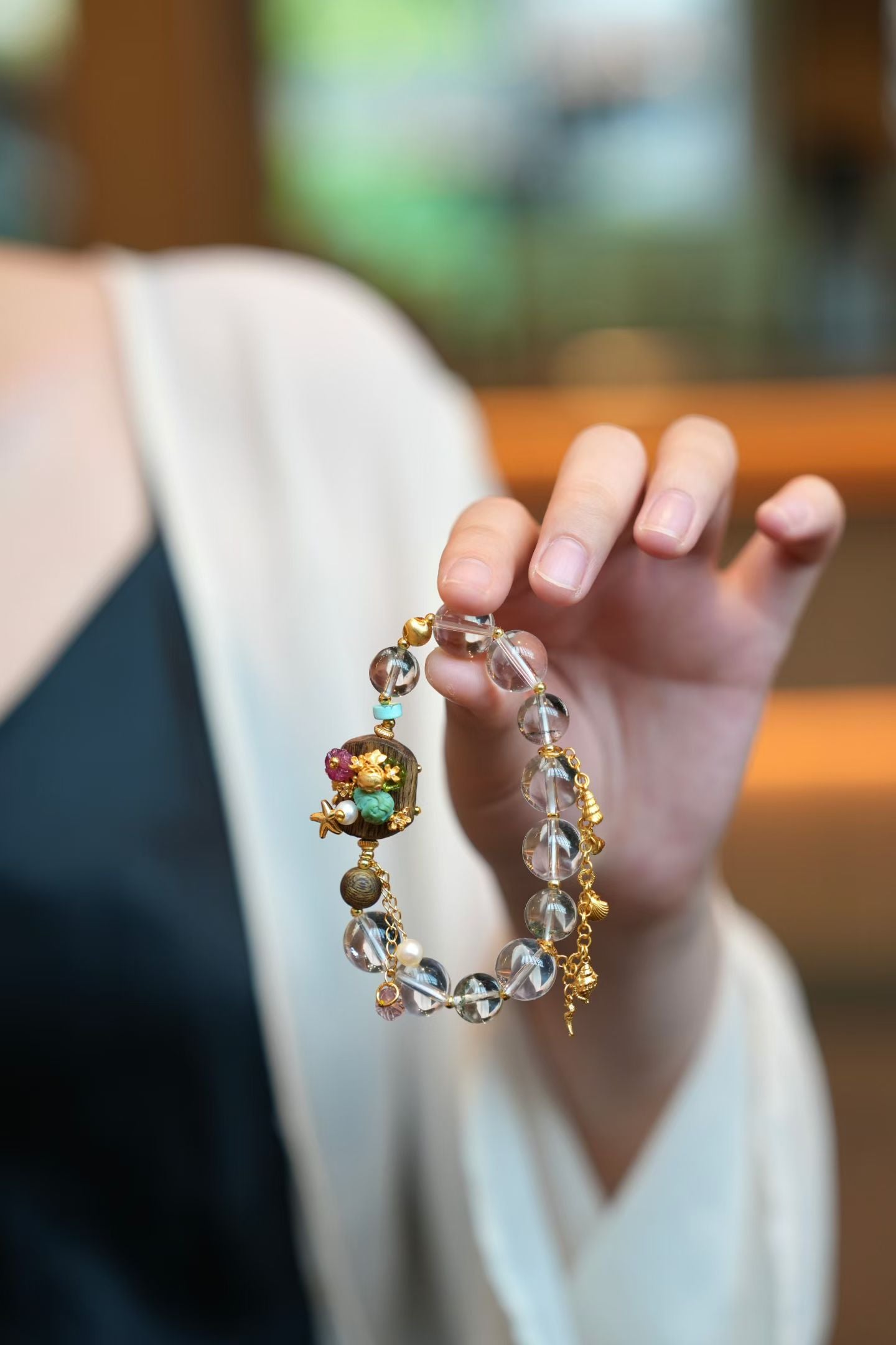 🧜🏽‍♀️Mermaid's Underwater World| White Crystal with Agarwood🪵